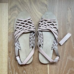 TOPSHOP leather tan Sandals 38 7.5 NWT